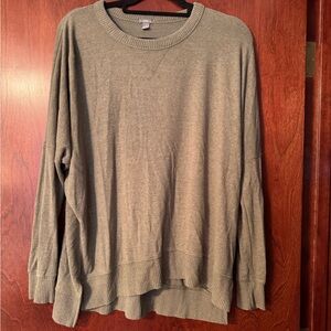 Aerie Olive Knit/thin/soft material sweatshirt